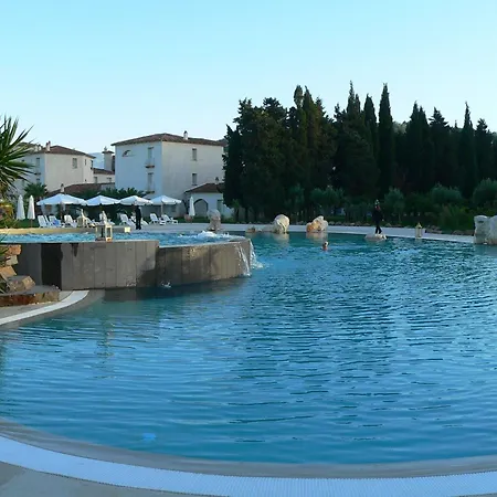 Tartheshotel 4* Guspini