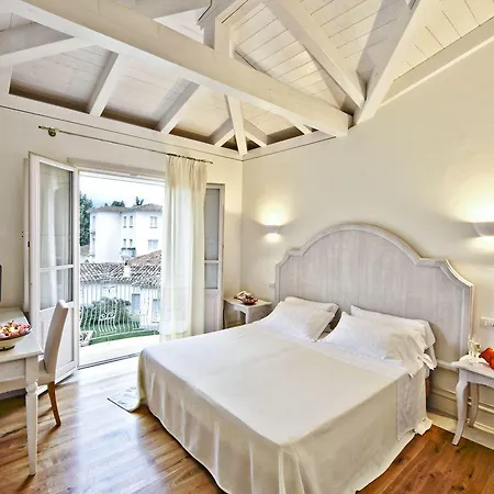 Tartheshotel 4*
